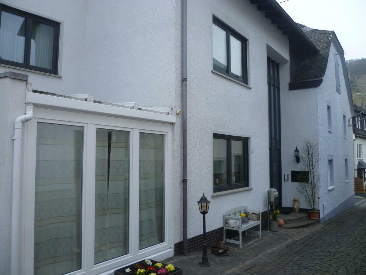 Ferienwohnung Ehlen Im Alten Winzerhaus Zeltingen-Rachtig Esterno foto